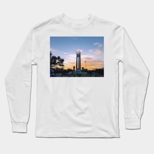 visit, appreciate, stroll, outing, park, green, travel, nature, outdoor, out, philippines, trip, quezon city, quezon memorial circle, monument Long Sleeve T-Shirt